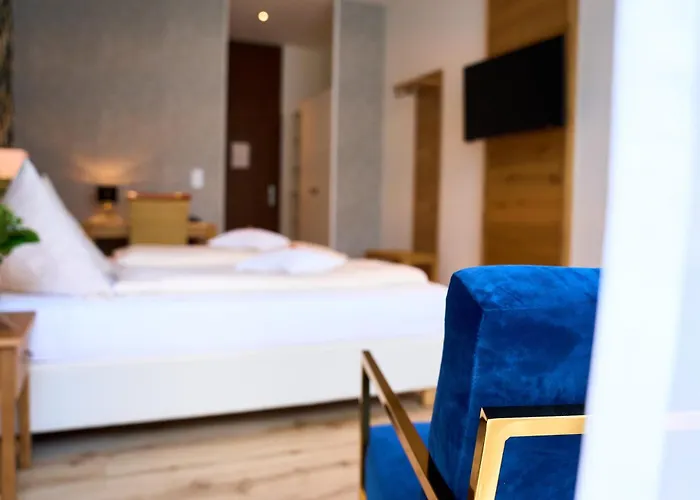 Отель Gersfelder Hof Герсфельд