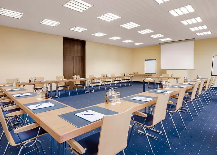 Отель Gersfelder Hof Герсфельд